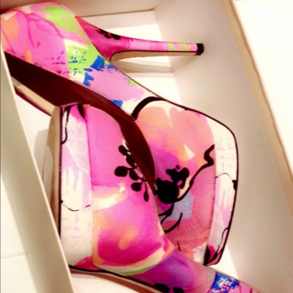 Jimmy Choo pumps